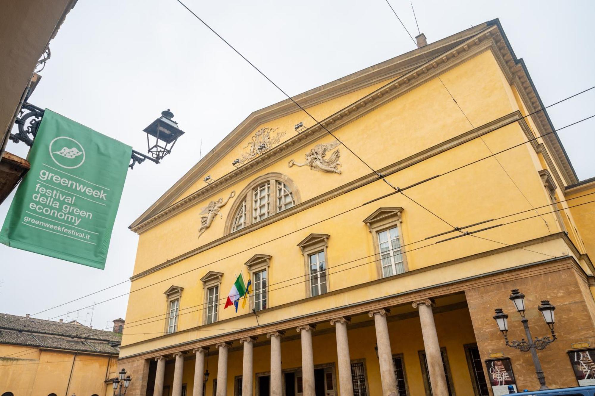 Teatro Regio Exclusive Apartment Parma Exterior photo