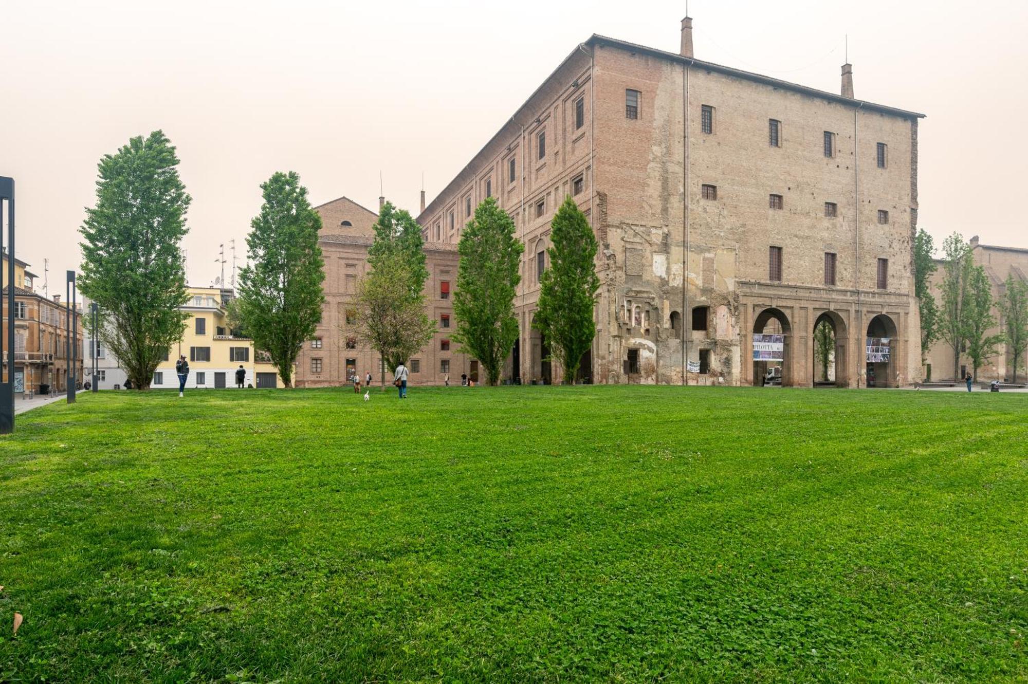 Teatro Regio Exclusive Apartment Parma Exterior photo